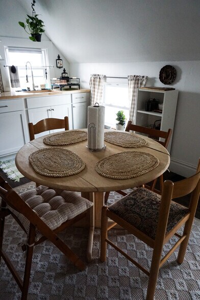 Building Photo - 712 45th St