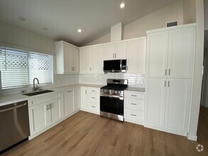 Building Photo - New Build 2Bed/ 2 Bath!