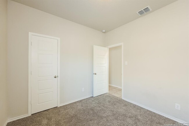 Building Photo - 7202 Archers Grove