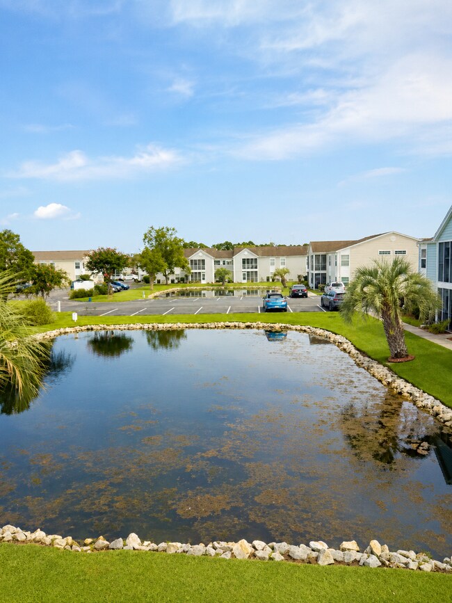 Building Photo - 2257 Huntingdon Dr