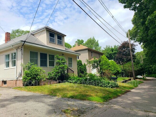 Primary Photo - 127 Irving Rd