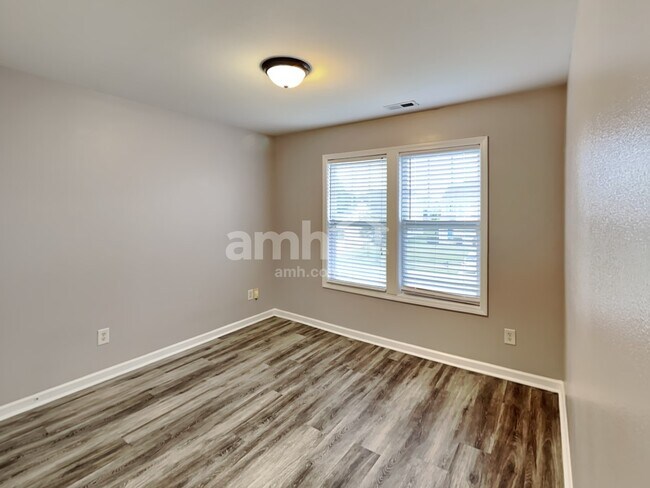 Building Photo - 12816 Walking Stick Dr