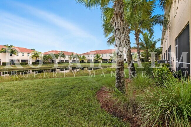 Building Photo - 8895 Via Isola Court