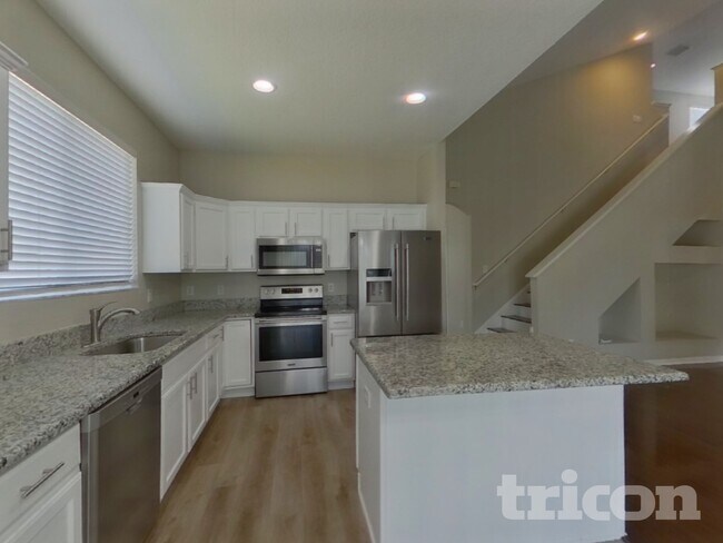 Building Photo - 9346 Black Thorn Loop