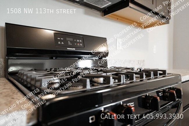 Building Photo - 1508 NW 113th St