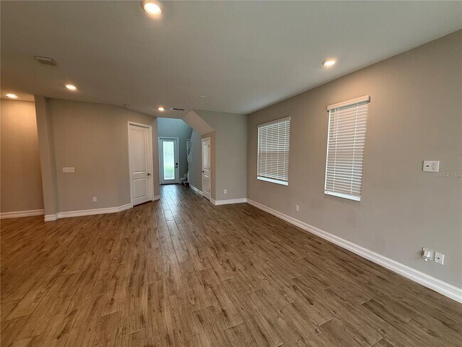Building Photo - 4599 Almada Ln