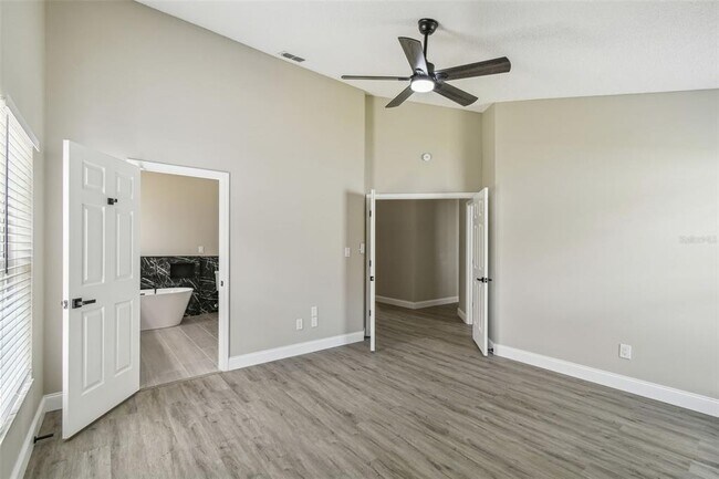 Building Photo - 1317 Ravida Woods Dr