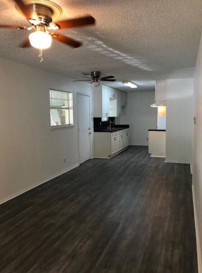 Building Photo - 4510 Pecan Park Cir