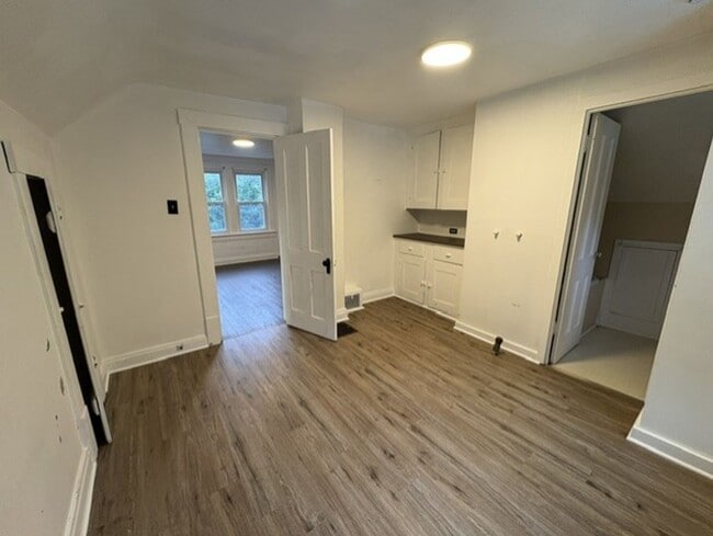 Building Photo - Updated West Akron Home with Flexible Living Space, Large Yard & Garage