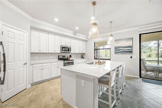 Building Photo - 17251 Cherrywood Ct