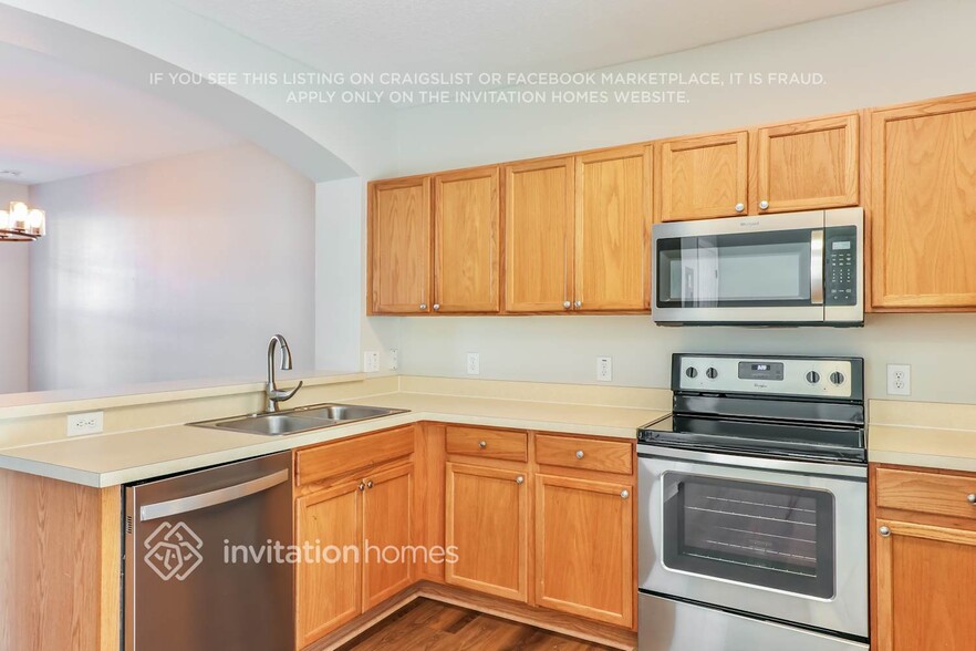 Building Photo - 3340 Broken Bow Dr