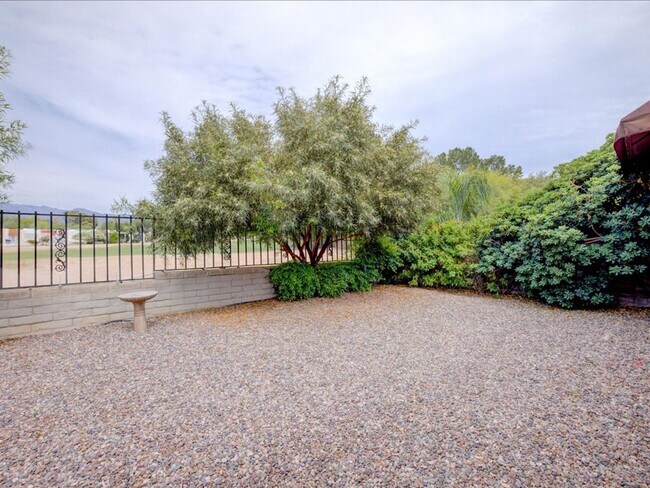 Building Photo - Scenic Living at Dorado Golf Course; 3 Bedroom 2 Bathroom