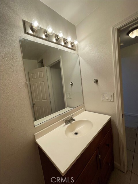 Building Photo - 6141 Marbrisa Ave