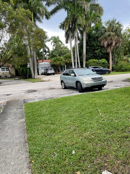 Building Photo - 1518 Grant St