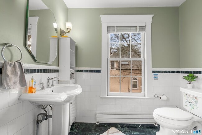 Building Photo - 38 Wooster Hts Rd