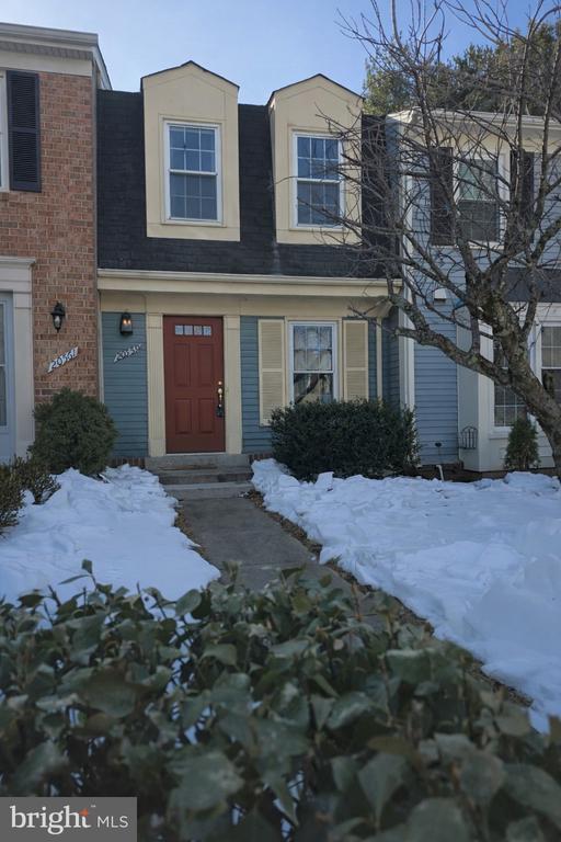 Building Photo - 20559 Strath Haven Dr