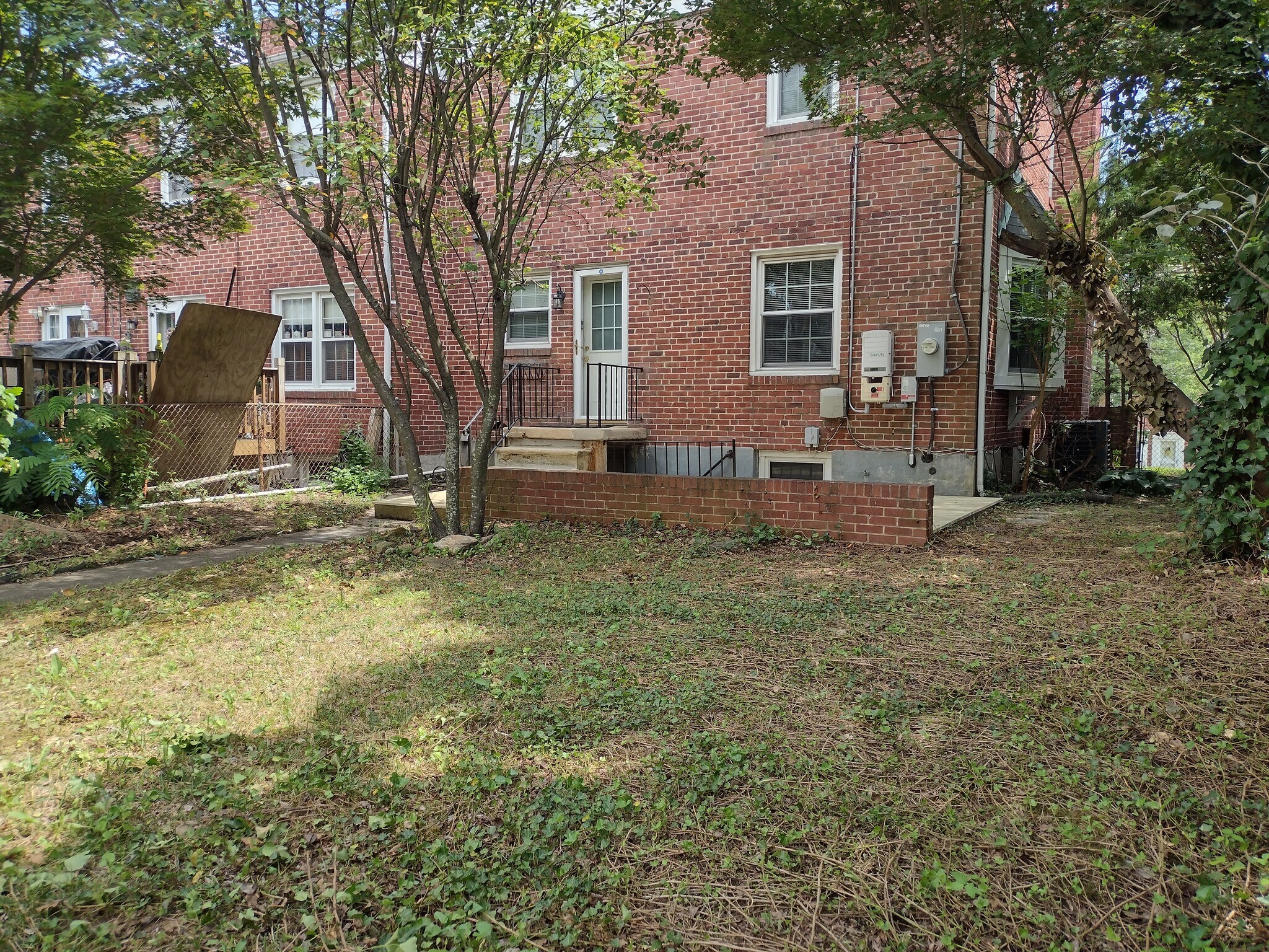Building Photo - 8112 Glen Gary Rd