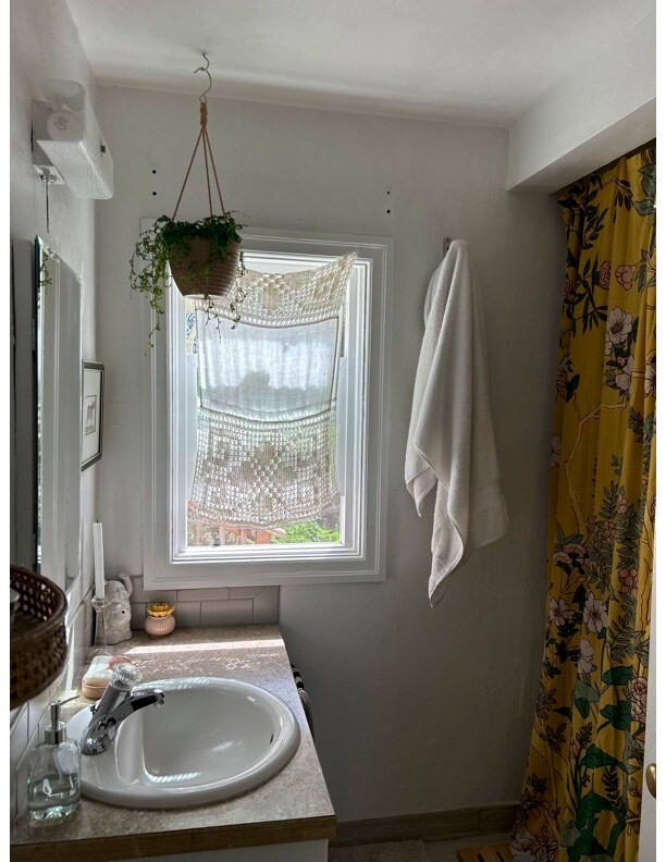 Building Photo - 2435 Jefferson St