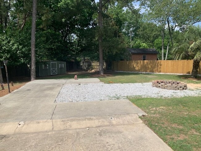 Building Photo - Columbia County 3 BR, 2.5 BA home for rent!