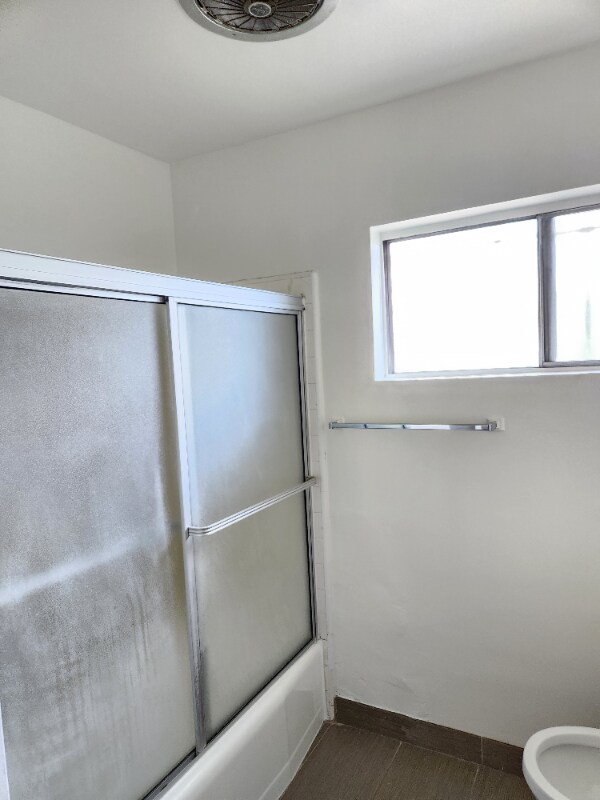 Building Photo - 1538 N Detroit St