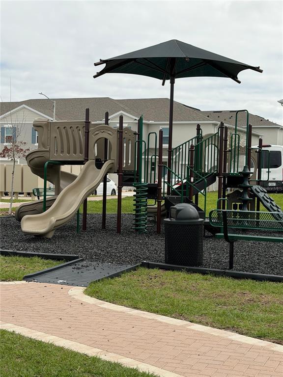 Building Photo - 2823 Maloof Dr