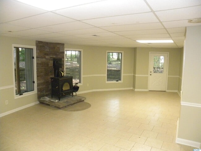 Building Photo - 3015 Old Railroad Bed Rd