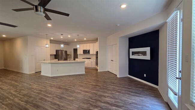 Building Photo - 20915 Westgreen Spgs Dr