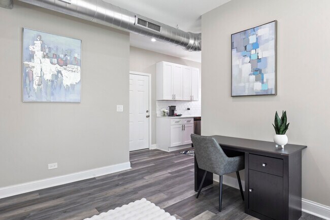 Building Photo - 1111 Bonnie Brae Pl