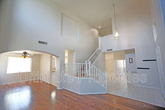 Building Photo - 25602 N 68th Dr