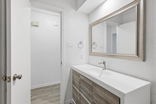 Building Photo - 7208 Misty Meadow Dr S