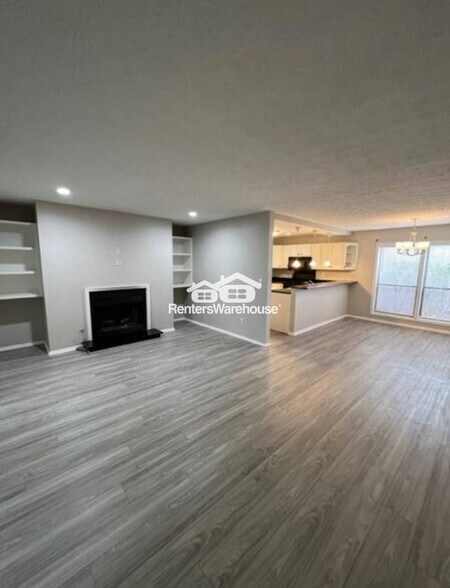 Building Photo - 401 Wynnes Ridge Cir SE