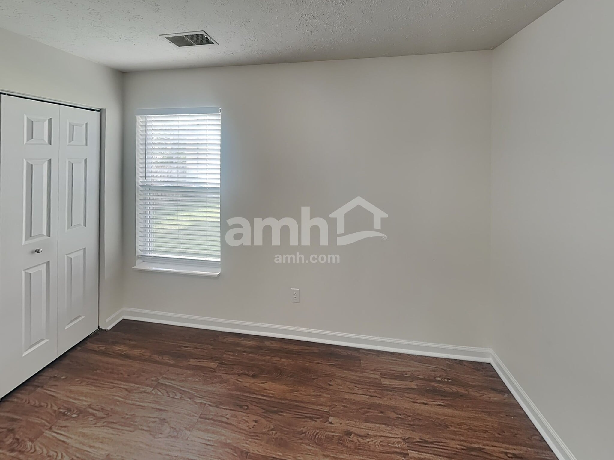 Building Photo - 334 Stewart Springs Dr