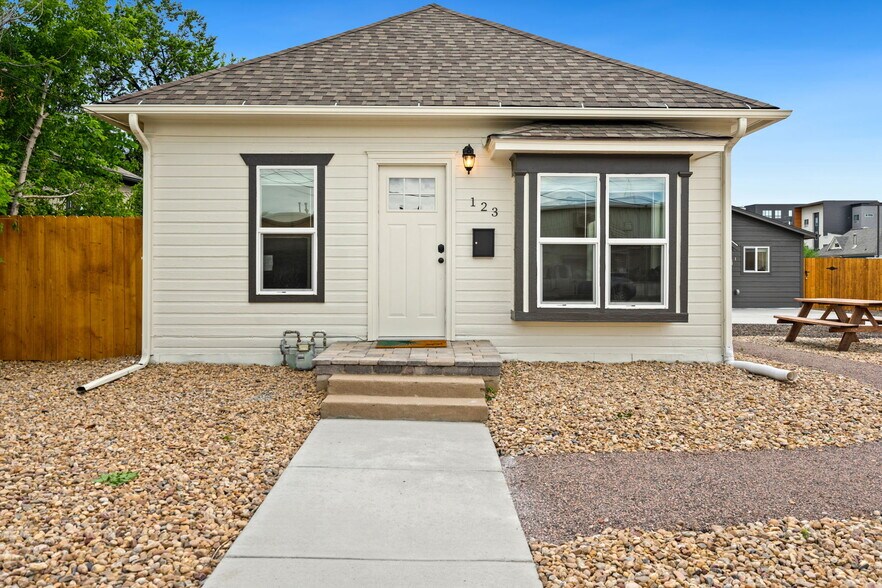 Front of Home - 123 2nd St SE