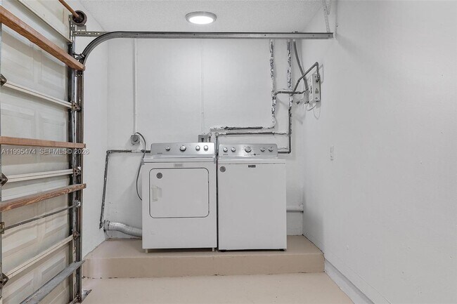 Building Photo - 13750 SW 282nd St