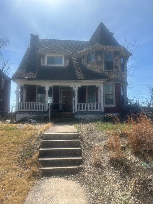 Building Photo - 4718 Labadie Ave