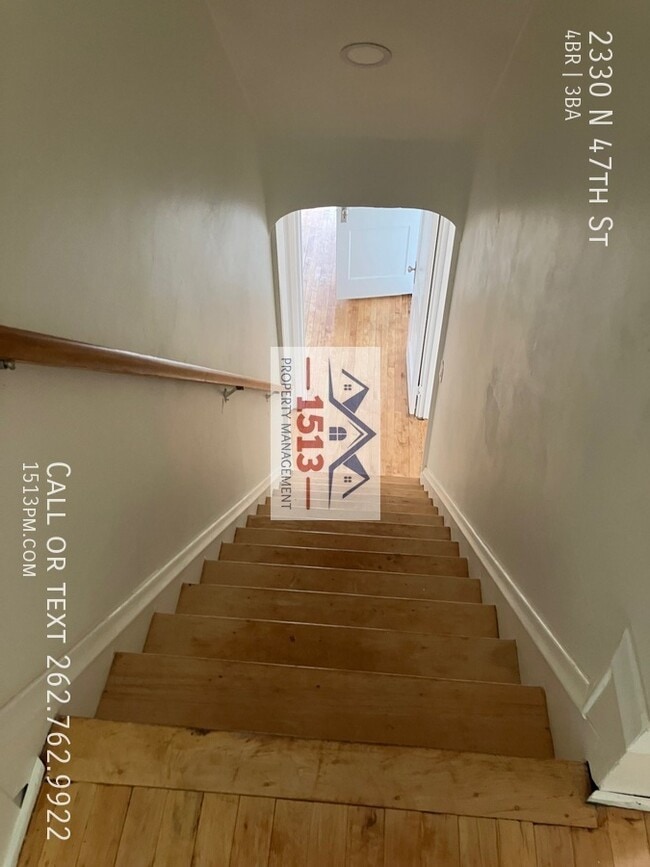 Building Photo - 2330 N 47th St