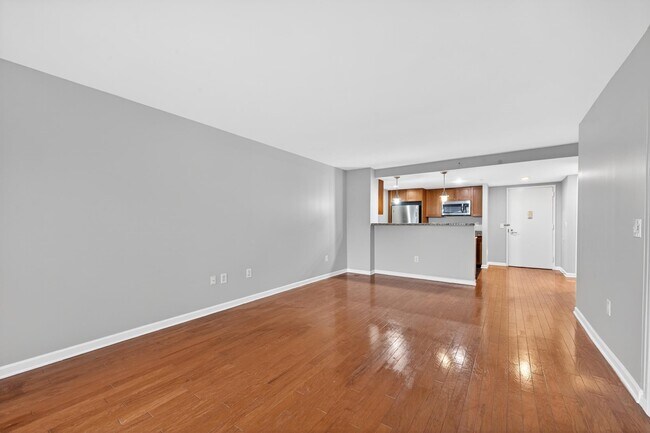 Building Photo - 700 Grove St