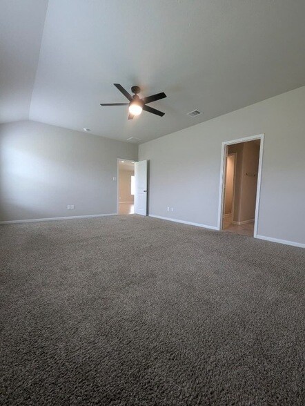 Building Photo - 3518 Windham Way