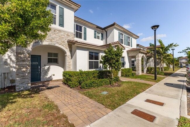 Building Photo - 12150 NW 23rd Ct