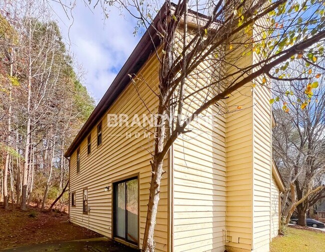 Building Photo - 3868 Springleaf Point