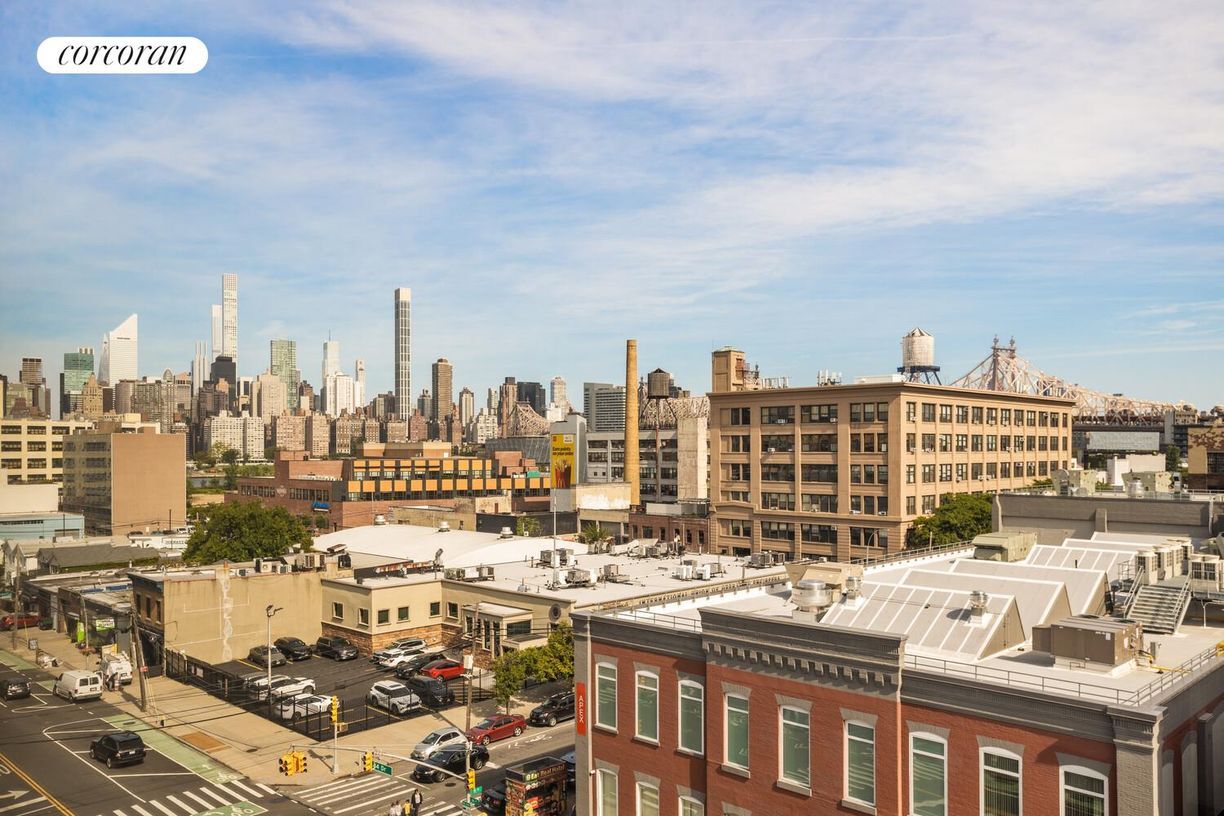 Building Photo - 11-12 44th Drive 6G