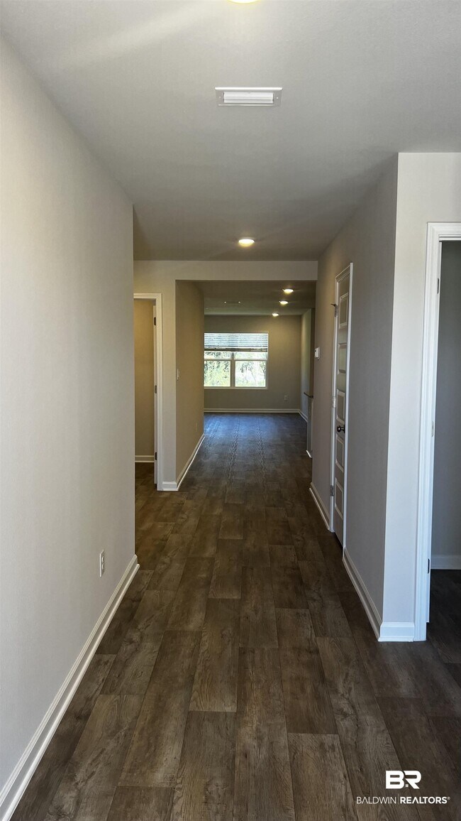 Building Photo - 11207 Elemis Dr