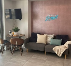 Building Photo - 227 NE 2nd St