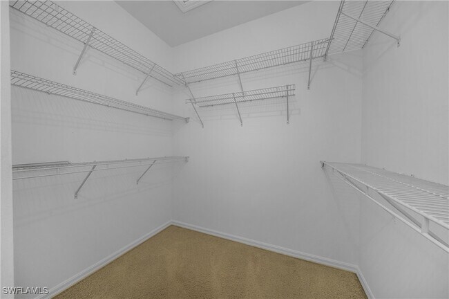 Building Photo - 10130 Colonial Country Club Blvd