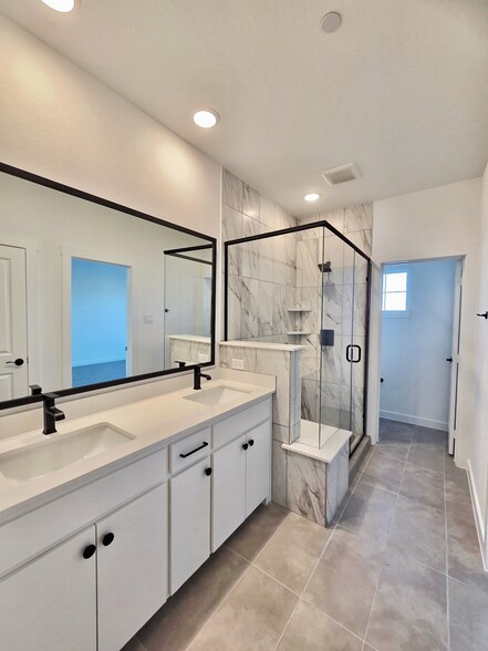 Building Photo - 702 Prosper Ln