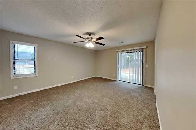 Building Photo - 2788 Water Valley Rd