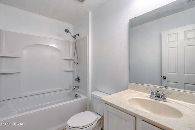 Building Photo - 637 Mount Olympus Blvd