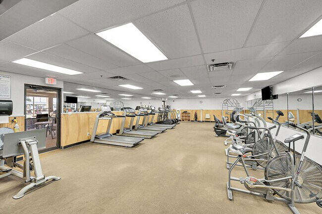 Building Photo - 15461 Lakes of Delray Blvd