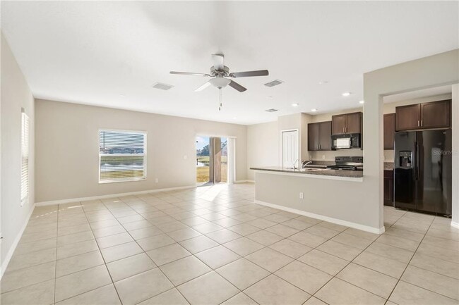 Building Photo - 7028 Samuel Ivy Dr