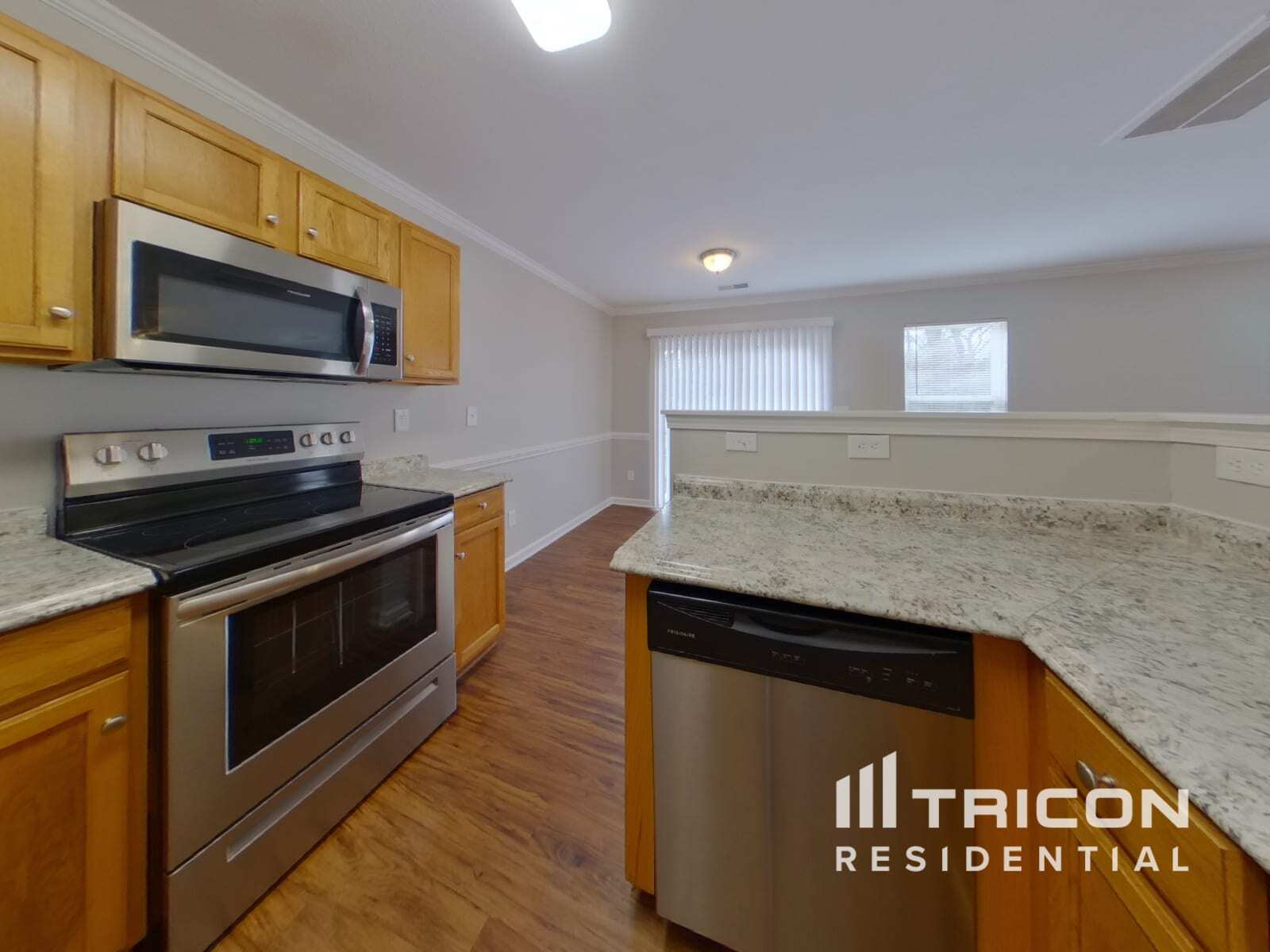 Building Photo - 8334 Rolling Meadows Ln